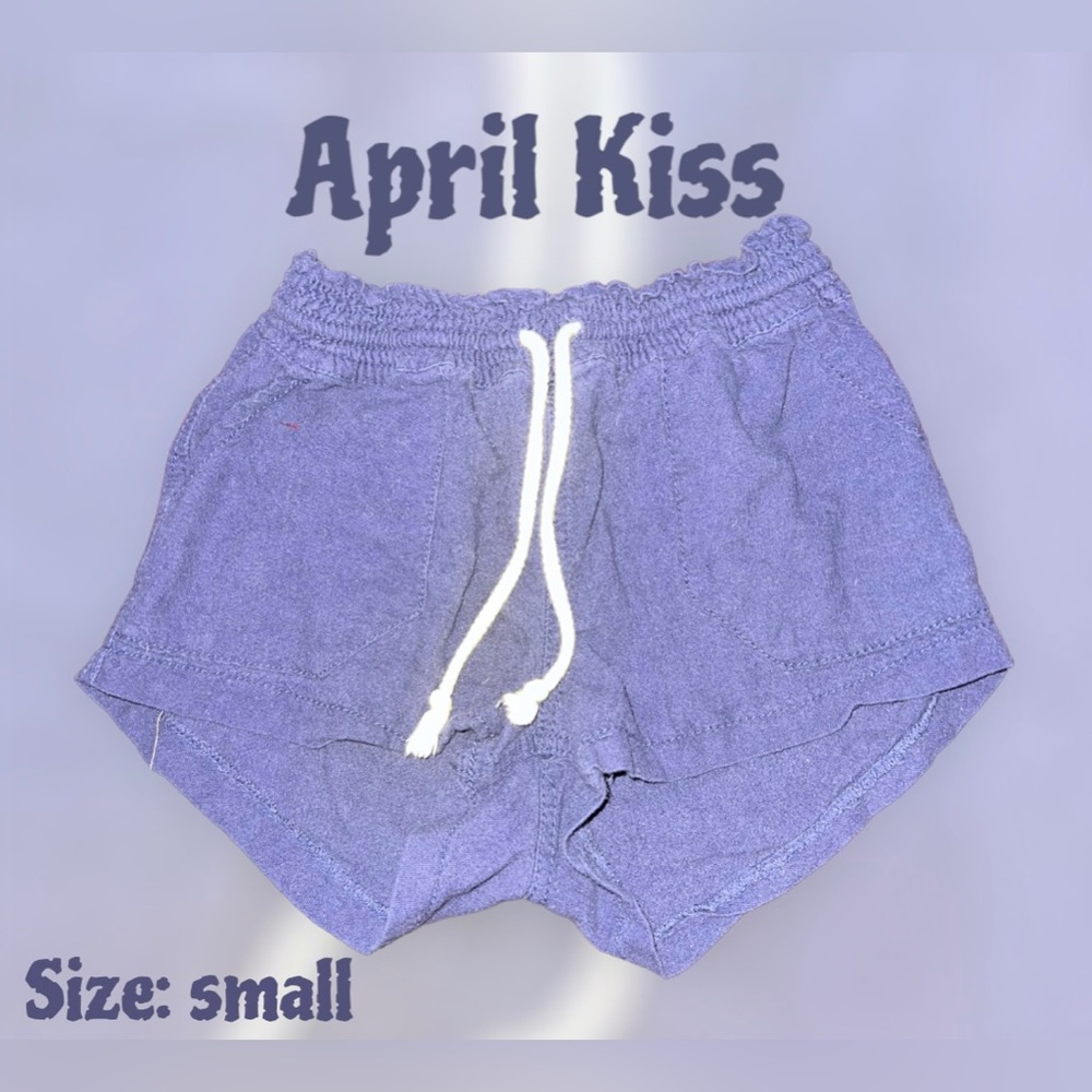 April kiss shorts. Bundle and save!